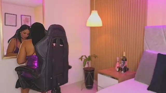 Snapshot of Dakota_diaz_ chatting on February 2026 07:45:02 PM Dakota diaz online show from February 2026 07:45:02 PM