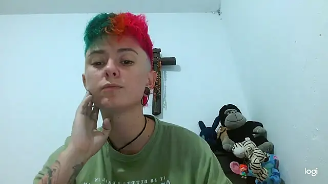 tomboyblue online show from February 2025 04:15:01 AM