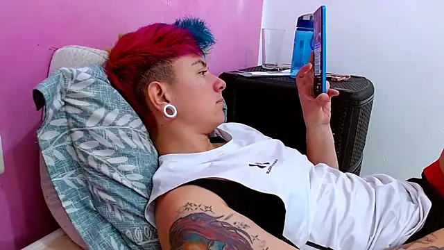 tomboyblue online show from September 2025 05:29:02 PM