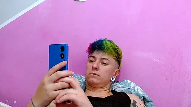 tomboyblue online show from October 2025 12:07:01 AM