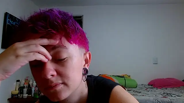 tomboyblue online show from May 2026 05:31:01 PM
