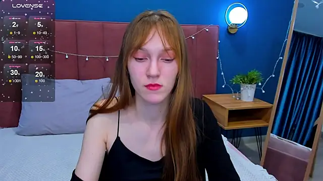 Snapshot of VanillaKelly chatting on January 2025 04:39:01 AM VanillaKelly online show from January 2025 04:39:01 AM