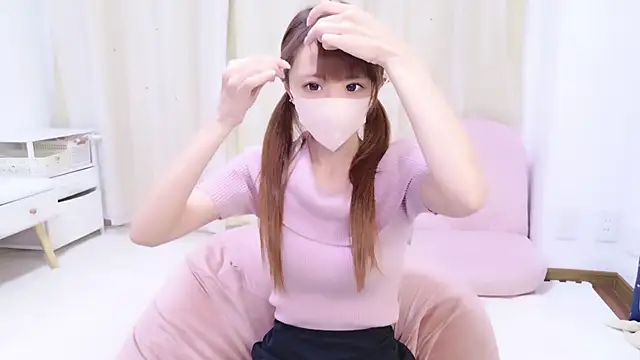 Snapshot of shihori_s2 chatting on October 2025 12:05:01 PM shihori s2 online show from October 2025 12:05:01 PM