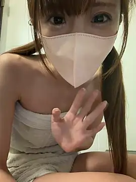 Snapshot of shihori_s2 chatting on February 2026 08:27:02 PM shihori s2 online show from February 2026 08:27:02 PM