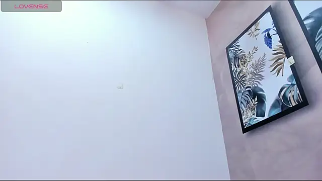 DahianaLincoln online show from November 2025 05:56:01 PM