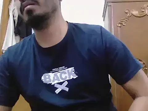 desiboyasif online show from February 2026 06:16:01 PM