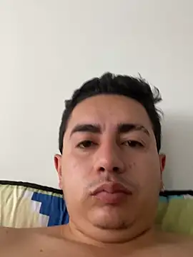 Snapshot of DanielGomez9 chatting on March 2025 03:37:02 PM DanielGomez9 online show from March 2025 03:37:02 PM