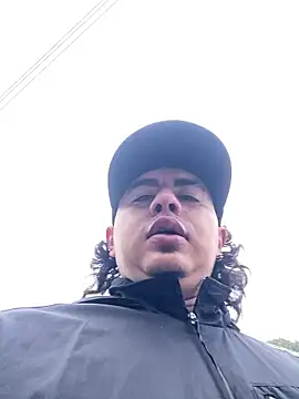 DanielGomez9 online show from February 2026 01:54:01 PM