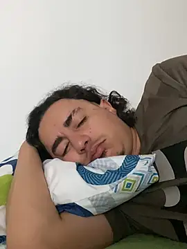 DanielGomez9 online show from April 2026 01:41:01 PM