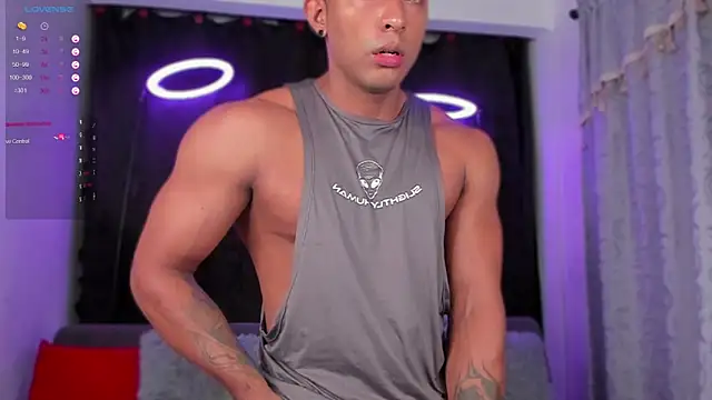 Couple muscle1 online show from February 2025 03:03:01 PM