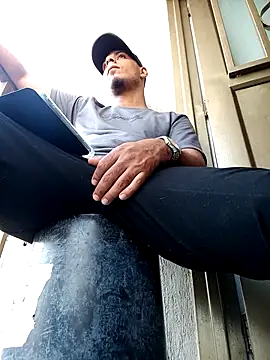 bonehur online show from October 2025 09:02:02 PM