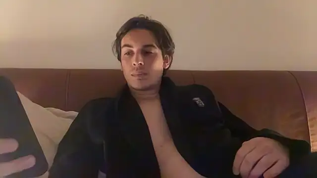 Snapshot of abe_in_red chatting on October 2025 10:11:01 PM abe in red online show from October 2025 10:11:01 PM