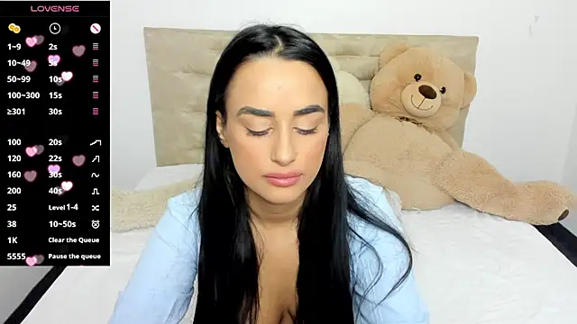 Snapshot of DarcieJane chatting on December 2024 07:25:02 PM DarcieJane online show from December 2024 07:25:02 PM