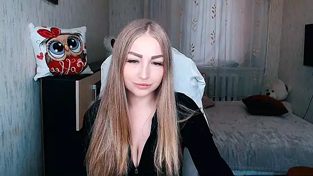 Snapshot of _KittyBoo chatting on October 2025 10:21:02 AM KittyBoo online show from October 2025 10:21:02 AM