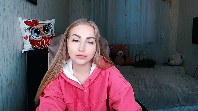 Snapshot of _KittyBoo chatting on November 2025 06:57:02 AM KittyBoo online show from November 2025 06:57:02 AM