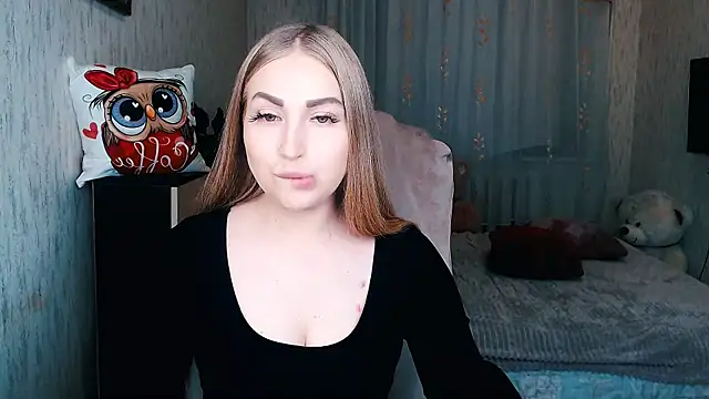 Snapshot of _KittyBoo chatting on December 2025 06:55:02 AM KittyBoo online show from December 2025 06:55:02 AM