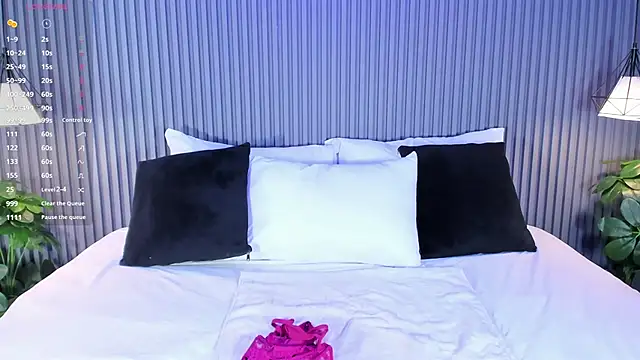 Snapshot of vanity_sex chatting on November 2025 12:38:02 PM vanity sex online show from November 2025 12:38:02 PM