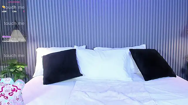 Snapshot of vanity_sex chatting on November 2025 11:43:02 AM vanity sex online show from November 2025 11:43:02 AM