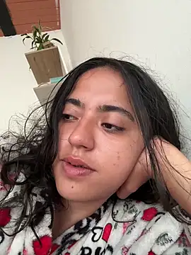 ViolettaSummer online show from April 2026 01:30:01 PM