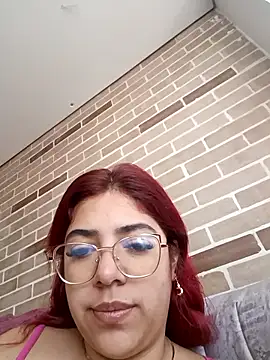 Snapshot of Rousse_Collinss chatting on January 2026 03:06:01 PM Rousse Collinss online show from January 2026 03:06:01 PM