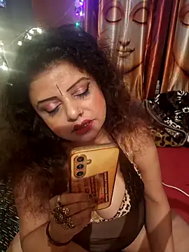 Snapshot of Maaya66 chatting on January 2025 06:38:02 PM Maaya66 online show from January 2025 06:38:02 PM