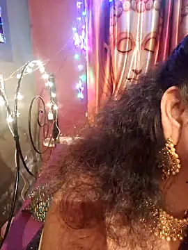 Snapshot of Maaya66 chatting on January 2025 09:25:02 PM Maaya66 online show from January 2025 09:25:02 PM