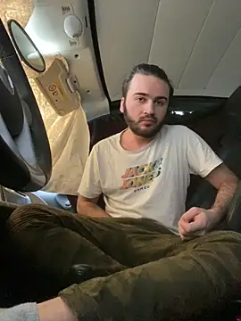 Snapshot of nibrankd chatting on March 2025 09:02:01 AM nibrankd online show from March 2025 09:02:01 AM