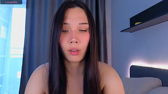 Kaia Sunshine Mia online show from June 2026 02:52:01 PM
