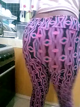 zainabsmile online show from November 2025 05:03:01 PM