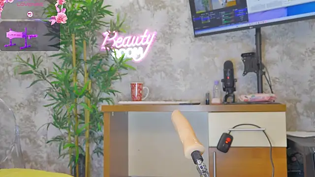 Snapshot of YourBurnWish chatting on January 2026 08:14:02 PM YourBurnWish online show from January 2026 08:14:02 PM