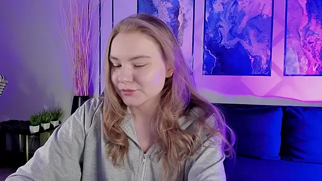 ValerieViolette online show from December 2024 04:10:02 AM