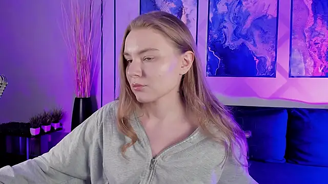 ValerieViolette online show from December 2024 07:17:02 AM