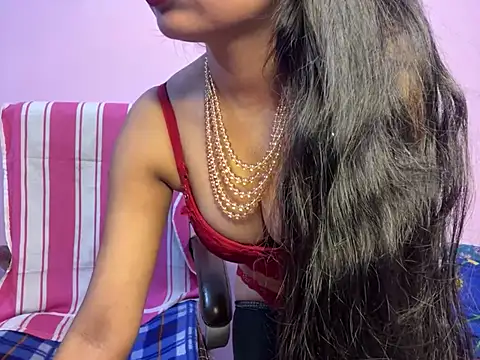 Snapshot of roshni-5 chatting on January 2025 07:37:01 PM roshni-5 online show from January 2025 07:37:01 PM