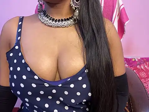 Snapshot of roshni-5 chatting on February 2025 09:04:02 PM roshni-5 online show from February 2025 09:04:02 PM