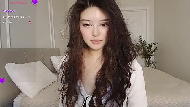 Snapshot of tenderlybaee chatting on July 2026 04:11:02 AM tenderlybaee online show from July 2026 04:11:02 AM