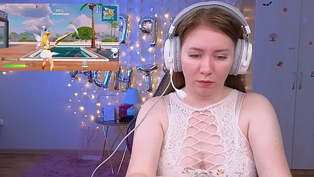 D0nna  online show from July 2026 10:54:01 AM