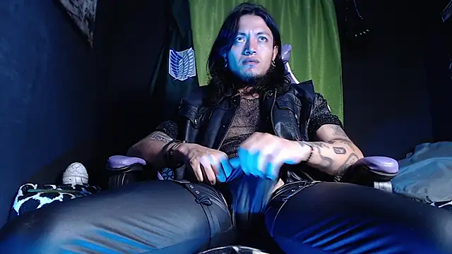 Dicaprioo  online show from April 2026 03:31:01 AM