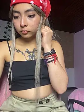 Snapshot of _Gothiccbitch_ chatting on January 2025 09:26:01 AM  Gothiccbitch  online show from January 2025 09:26:01 AM