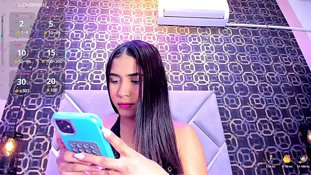 CherryBlossom23 online show from November 2025 01:17:02 AM