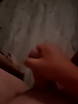 Snapshot of Szeltolo001 chatting on September 2025 02:47:02 AM Szeltolo001 online show from September 2025 02:47:02 AM