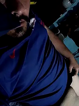 GILBERTHOR92 online show from February 2026 04:00:01 AM