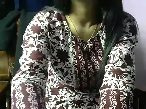 momo lov online show from January 2025 04:41:02 AM