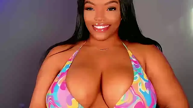 Snapshot of maybabi chatting on October 2025 01:39:02 PM maybabi online show from October 2025 01:39:02 PM