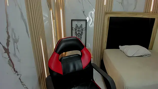 Snapshot of delilaquinn chatting on December 2025 12:25:02 PM delilaquinn online show from December 2025 12:25:02 PM