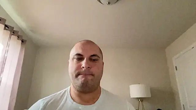 SluggishChase99 online show from December 2024 07:00:01 PM