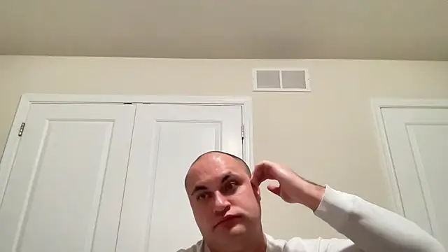 SluggishChase99 online show from December 2024 02:42:02 AM