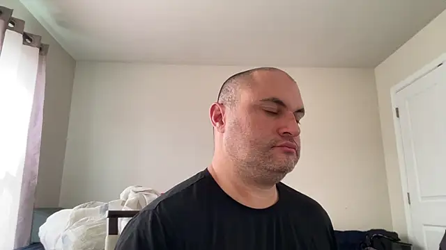 SluggishChase99 online show from February 2026 04:28:02 PM