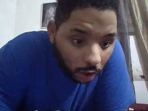 Snapshot of Dj-yefri-pauta chatting on October 2025 01:46:01 AM Dj-yefri-pauta online show from October 2025 01:46:01 AM