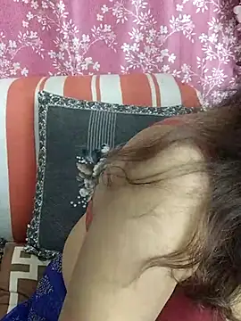 Snapshot of joya_bhabi chatting on June 2026 07:40:01 AM joya bhabi online show from June 2026 07:40:01 AM