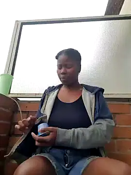 Snapshot of PerfectionBerrie chatting on January 2025 10:03:01 AM PerfectionBerrie online show from January 2025 10:03:01 AM